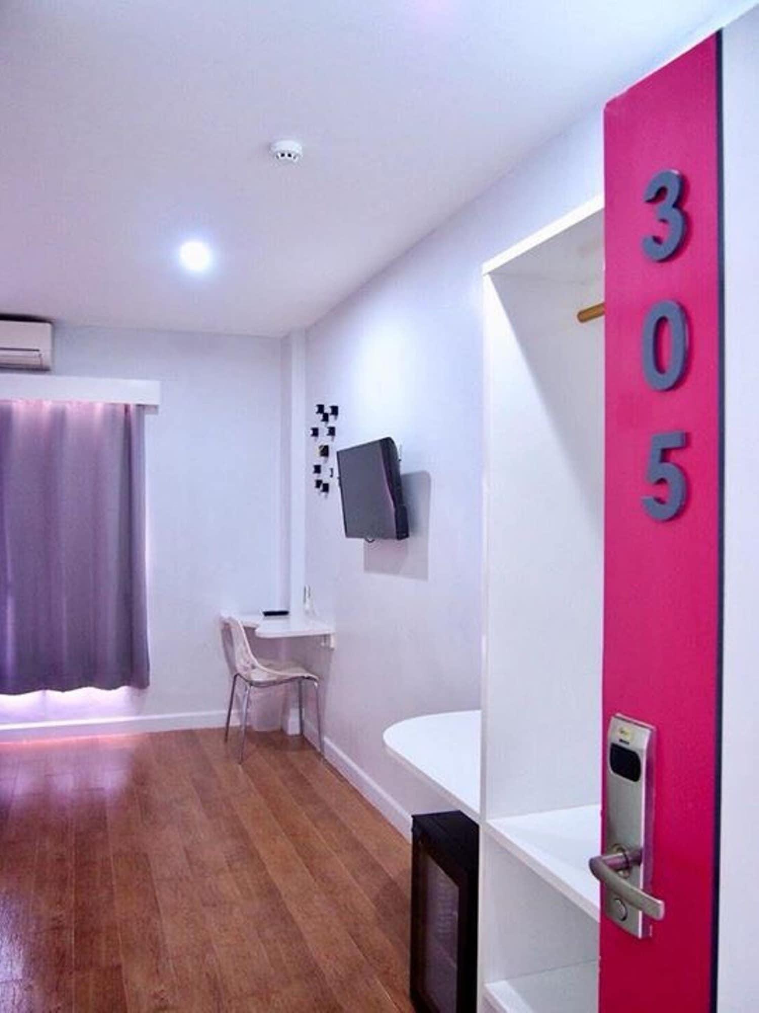 Eco Inn Lite Ubon Ratchathani Esterno foto