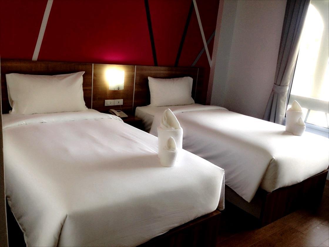 Eco Inn Lite Ubon Ratchathani Esterno foto