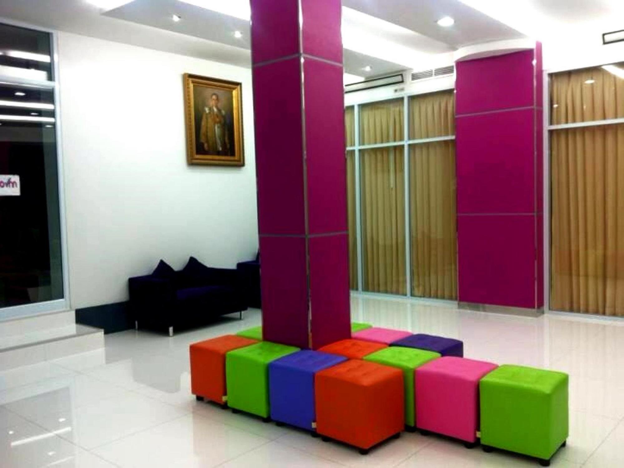 Eco Inn Lite Ubon Ratchathani Esterno foto