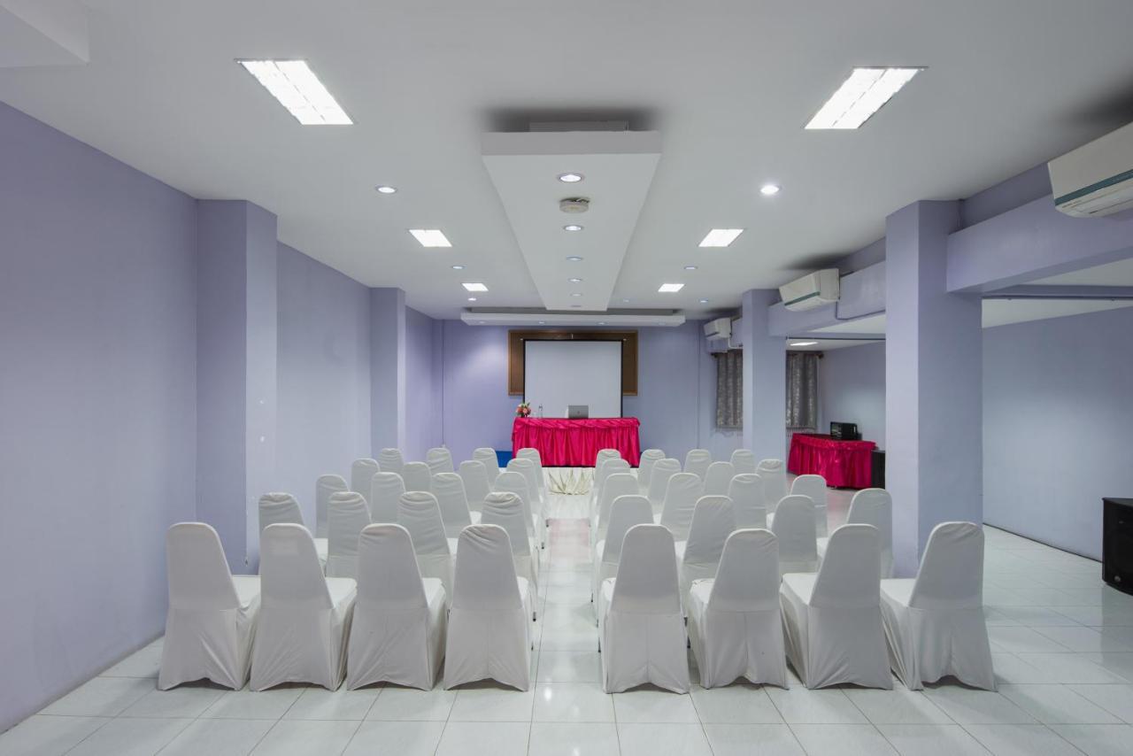 Eco Inn Lite Ubon Ratchathani Esterno foto